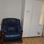 Cozy Rooms Or Entire Apartment In London, Fast Links To Central