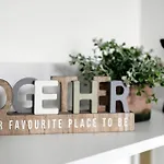 Wembar Hotel