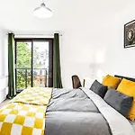 Luxaway Apartment In Earls Court - Sleeps Up To 10