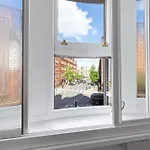 Designer Victorian Flat With Huge Terrace