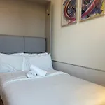 Elegant Studio