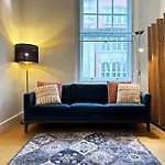Theo\'S 2 Bedroom Apartment In Central London