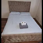 Honor Oak Rooms