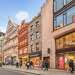 The Socialite - Covent Garden - By Frankie Says