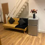 Zee Homes W6