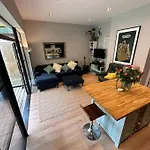 Parkside Modern Beauty