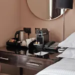 Montagu Place Hotel