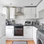 Cozy Central London 5 Min Paddington Wifi
