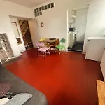 Carpe Diem Rooms Flat Near Zone 1