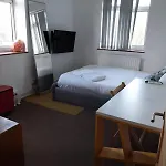 Stay In Edgware Road Guesthouse