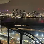 Luxury 1 Bedroom Apartment In London With Free Parking