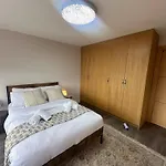 New! Brand New Beautiful Modern Apartment