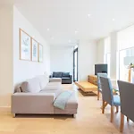 Waterloo Stays - Modern & Spacious Apartments Near Waterloo Station