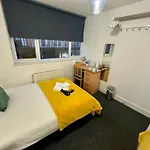 Euston Station Private Rooms 106 1