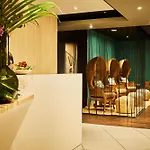 London Hilton On Park Lane