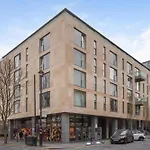 London Chelsea Apartment