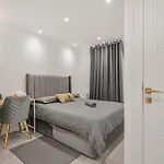 Bricklane Apartment
