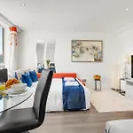 1 Bedroom Flat In London