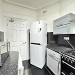 The Prestige Suite - London