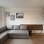 Central Modern 1Br - Just Renovated