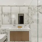 Modern Spacious Place