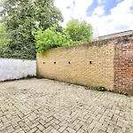 2Br Contractor Stay, Wifi, Parking, Discounted Monthly