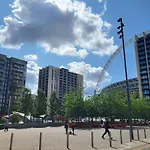 Wembley Stadium 2 Bedroom Apartment - 1 Minute Walk
