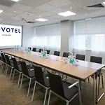 Novotel London West
