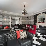 Park International Hotel