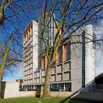 Torquay House