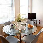 Apt 1, Opera House 2Nd Floor By Indigo Flats