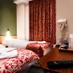 Westbury Hotel