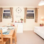 Fantastic 1 Bedroom Near Noting Hill/Portobello