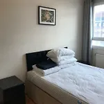 Sloane Avenue Apartment