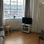 Sloane Avenue Apartment