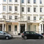 Warwick Square