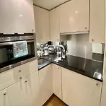 The Notting Hill Gem