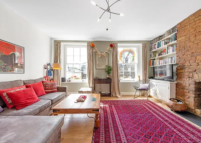 Veeve - Cosy In The Heart Of Angel