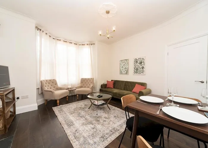 Pass The Keys Elegant Modern 2 Bed Flat Near Greenwich Park