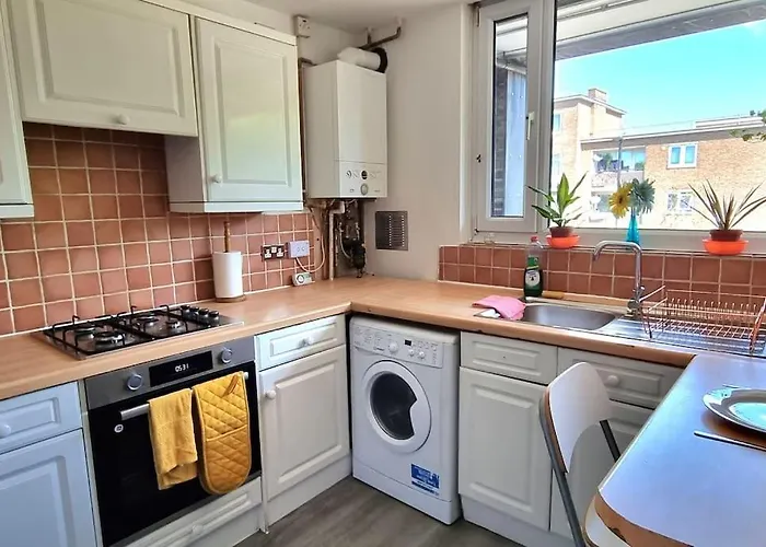 Large Duplex In Bermondsey