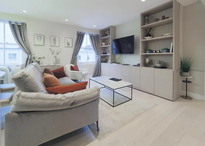 Luxury 3 Bedroom Flat In Maida Vale