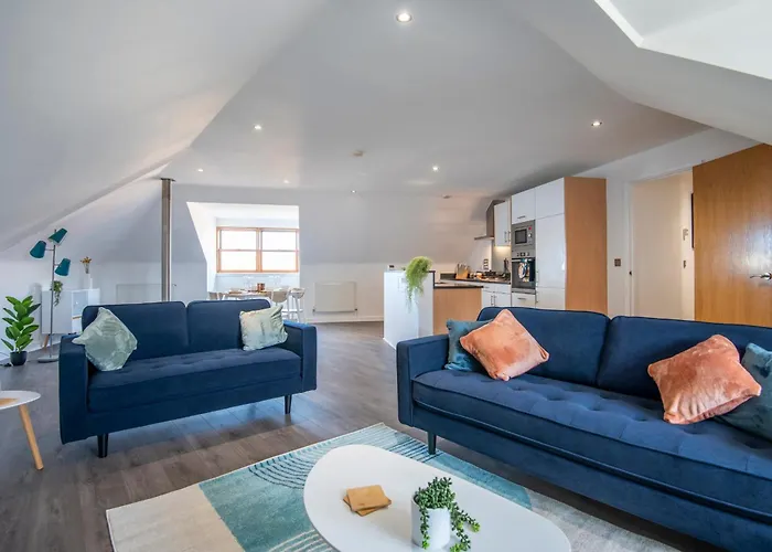 The Loft - Spacious Luxury 2 Bed 2 Bath With Free Secure Parking And Tube Close By