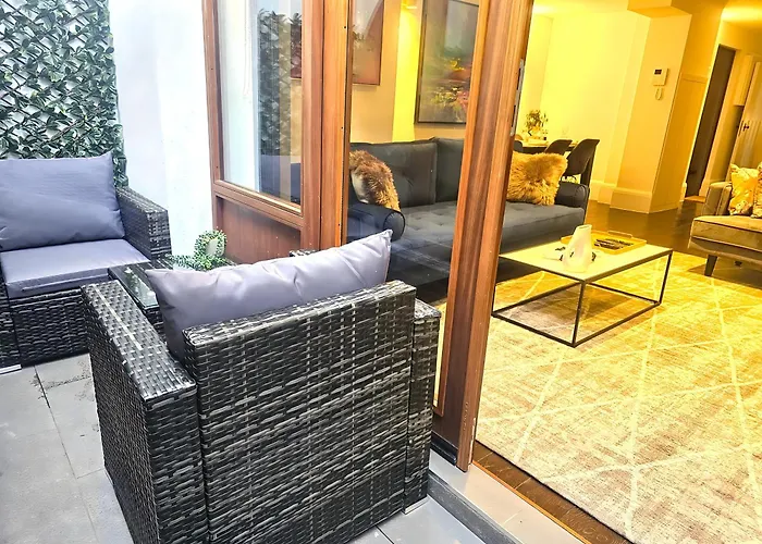 A2Bstays Fitzrovia Suite
