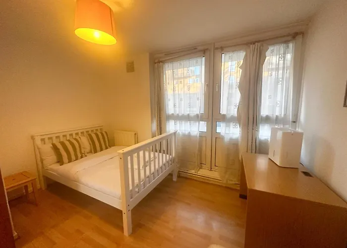 Aldgate Flats