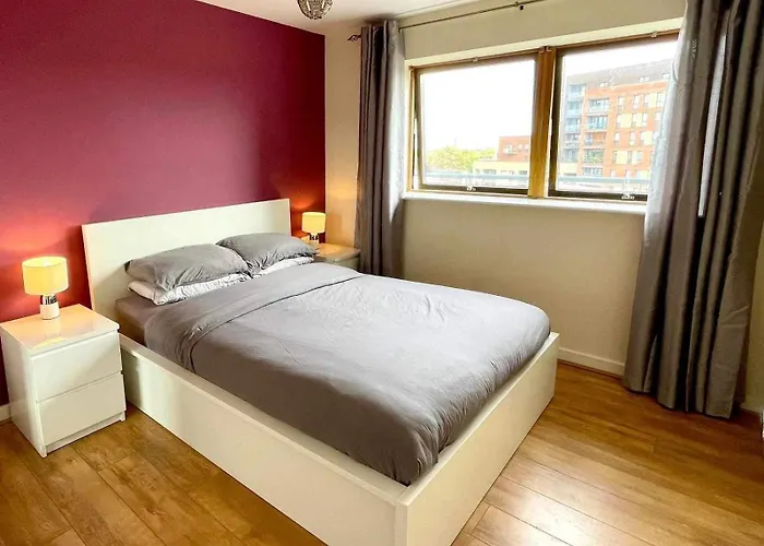 One Bedroom With Great City Views