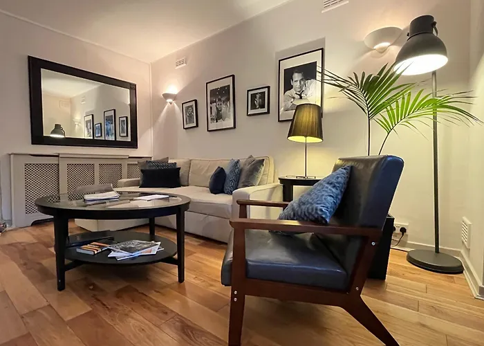 The Bromptons, Luxury South Kensington Apartment