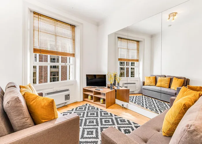 Luxstay2 Earls Court Apartment - Sleeps Up To 8