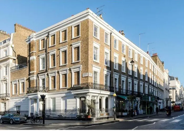 Hyde Park 3 Bedroom Flat