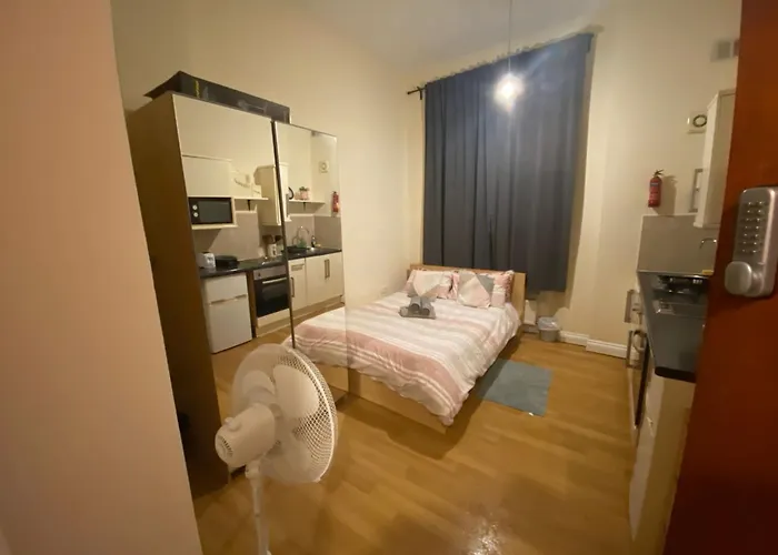 Beautiful Studio Flat Close To Central London