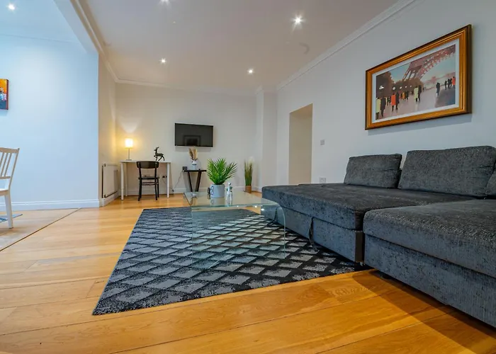 Bloomsbury City Escape Flat 1